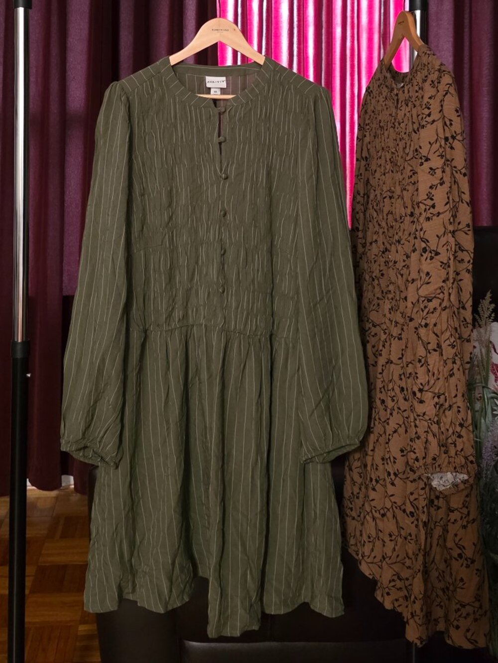 AVA&VIV DRESSES!!! - Picture 4 of 5